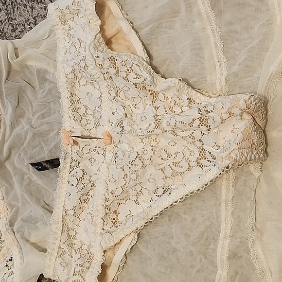 NWOT Blush Lingerie Set - Picture 7 of 8